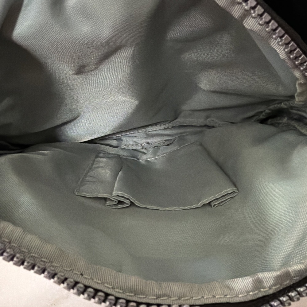 Kipling Black Nylon Shoulder Crossbody Zipper Pockets Travel‎ Vacation Everyday - Picture 4 of 10